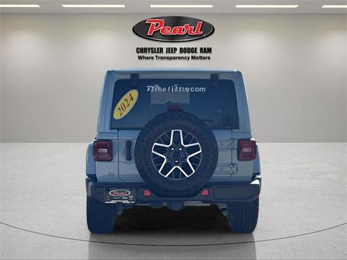 2024 Jeep Wrangler 4-Door Sahara 4x4