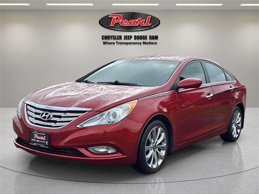 2013 Hyundai SONATA SE