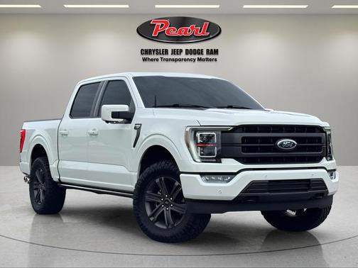White Metallic 2023 Ford F-150 Lariat