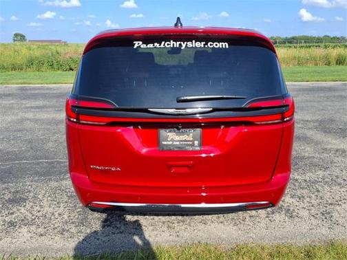 2026 Chrysler Pacifica L