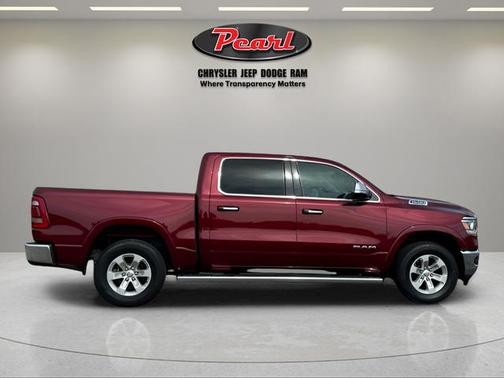 Delmonico Red Pearlcoat 2022 RAM 1500 Laramie