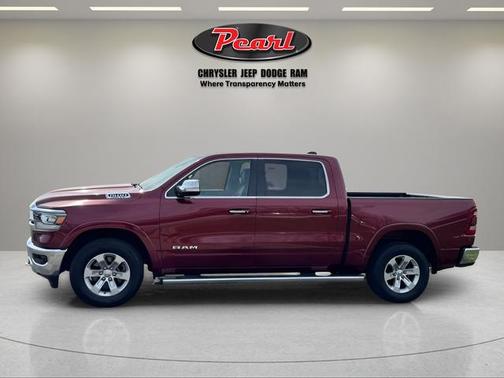 Delmonico Red Pearlcoat 2022 RAM 1500 Laramie