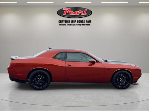 Sinamon Stick 2021 Dodge Challenger R/T Scat Pack