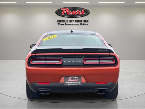 Sinamon Stick 2021 Dodge Challenger R/T Scat Pack