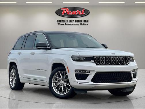 2025 Jeep Grand Cherokee Summit