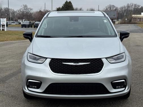 2024 Chrysler Pacifica Limited