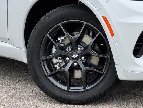 White Knuckle Clearcoat 2026 Dodge Durango GT Plus
