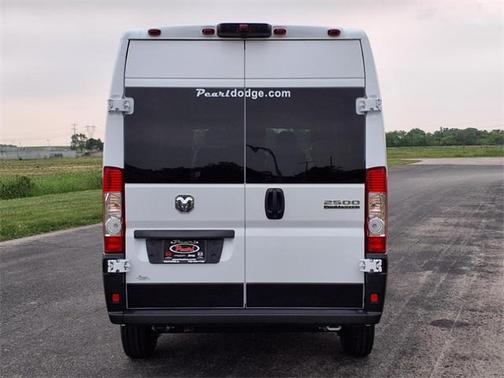 2025 RAM ProMaster 2500 Tradesman