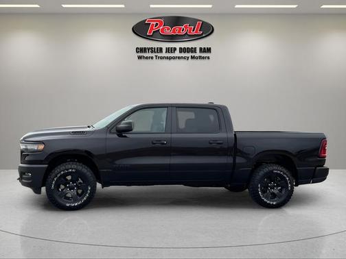 2026 RAM 1500 Warlock Crew Cab 4x4 5'7' Box