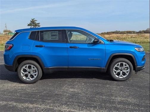 2025 Jeep Compass Sport