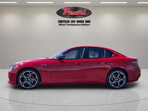 2024 Alfa Romeo Giulia Veloce AWD