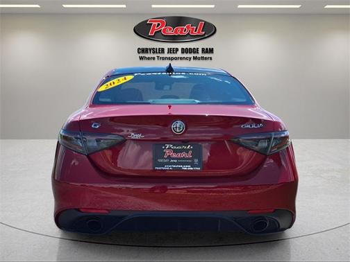 2024 Alfa Romeo Giulia Veloce AWD