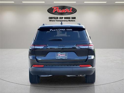 2025 Jeep Grand Cherokee L Altitude