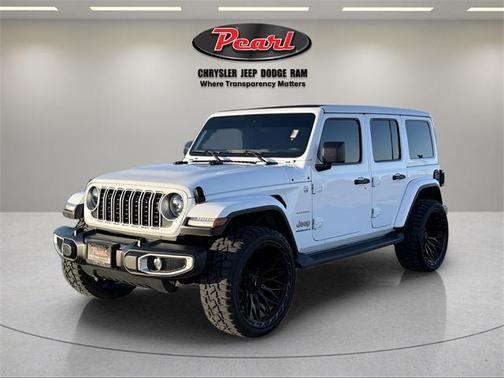 2024 Jeep Wrangler 4-Door Sahara 4x4