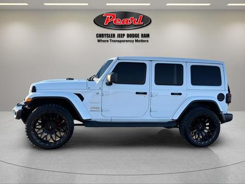 2024 Jeep Wrangler 4-Door Sahara 4x4