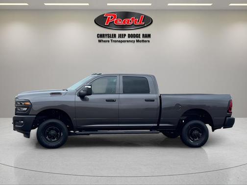 2026 RAM 2500 Tradesman Crew Cab 4x4 6'4' Box