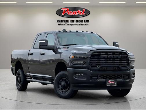 2026 RAM 2500 Tradesman Crew Cab 4x4 6'4' Box