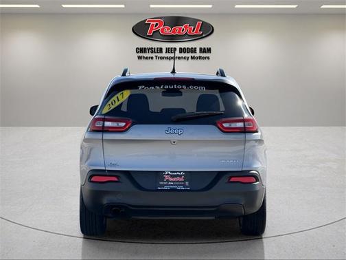 2017 Jeep Cherokee Sport