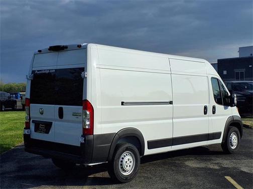 2025 RAM ProMaster 2500 Tradesman