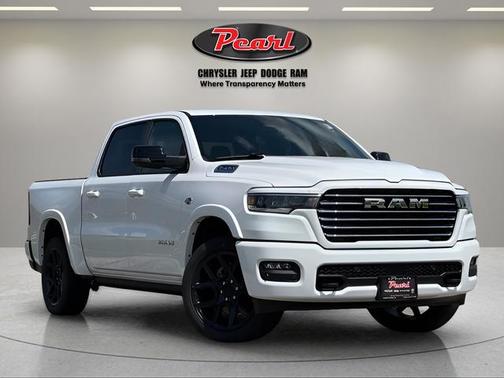 Bright White Clearcoat 2026 RAM 1500 Laramie