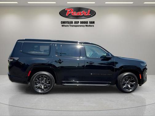 High Gloss Black 2026 Jeep Grand Wagoneer Limited Altitude 4x4