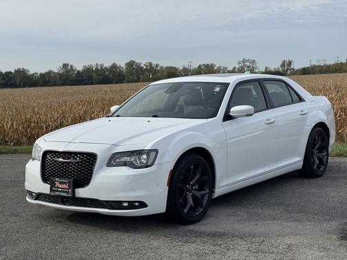 2022 Chrysler 300 S