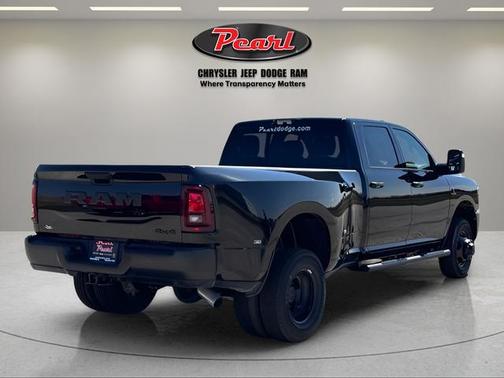 Diamond Black Crystal Pearlcoat 2026 RAM 3500 Tradesman Crew Cab 4x4 8' Box
