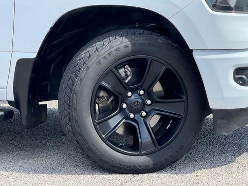 Bright White Clearcoat 2021 RAM 1500 Big Horn/Lone Star