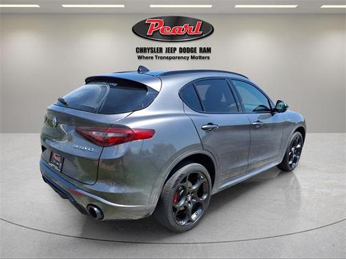 2022 Alfa Romeo Stelvio Ti
