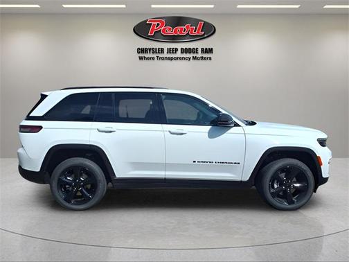 2025 Jeep Grand Cherokee Altitude
