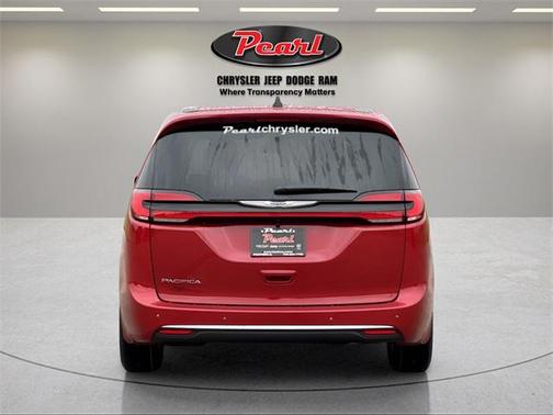 2026 Chrysler Pacifica L