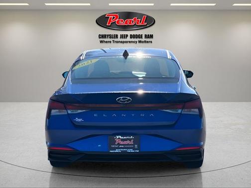 2021 Hyundai ELANTRA SEL