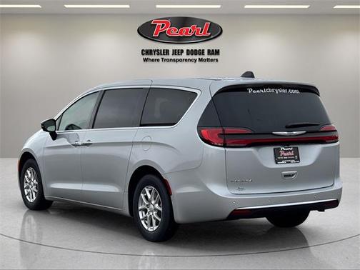 2026 Chrysler Pacifica L