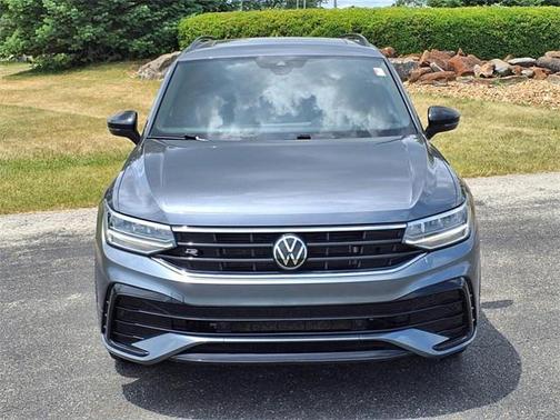 2022 Volkswagen Tiguan 2.0T SE R-Line Black 4MOTION