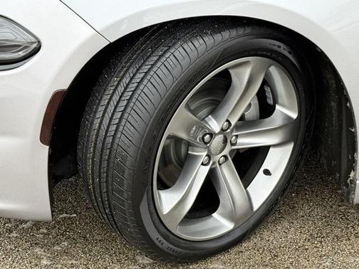 2016 Dodge Charger R/T