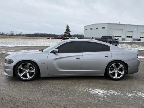 2016 Dodge Charger R/T