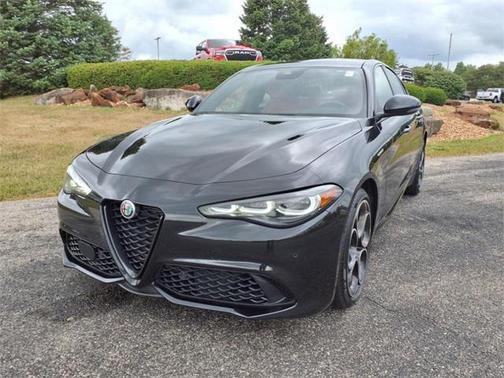 2024 Alfa Romeo Giulia Veloce AWD
