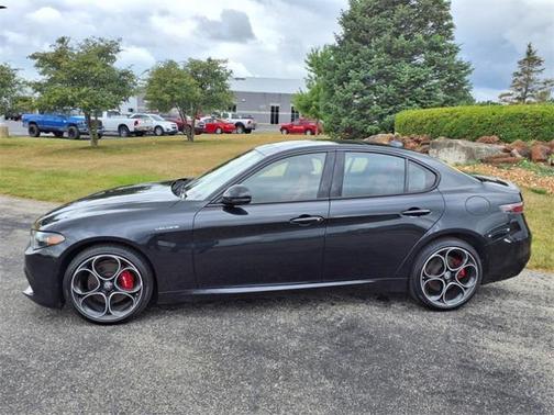 2024 Alfa Romeo Giulia Veloce AWD