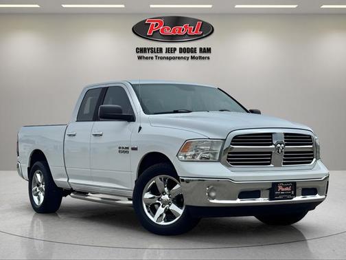 Bright White Clearcoat 2016 RAM 1500 Big Horn