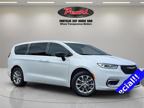 2025 Chrysler Pacifica L