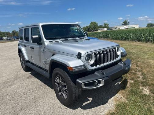 2024 Jeep Wrangler 4-Door Sahara 4x4