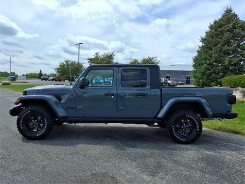 2025 Jeep Gladiator Willys