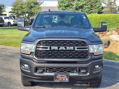 2023 RAM 2500 Big Horn Crew Cab 4x4 6'4' Box