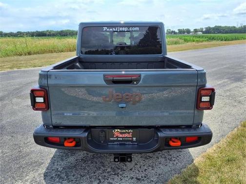 2025 Jeep Gladiator Mojave X