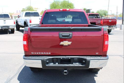 Candy Apple 2009 Chevrolet Silverado 1500 LT Crew Cab