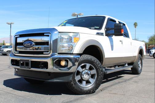 2014 Ford F-250 4WD Crew Cab 156 Lariat