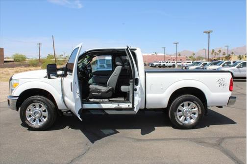 2015 Ford F-250 4WD SuperCab 142 XL