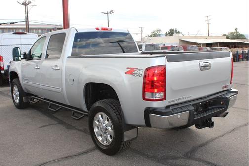 2012 GMC Sierra 2500 SLT