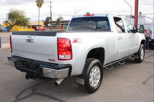 2012 GMC Sierra 2500 SLT