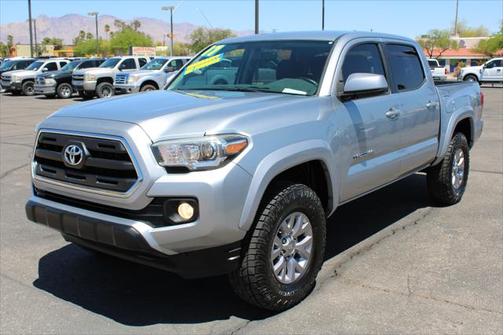 2017 Toyota Tacoma SR5